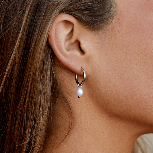 Brincos Argola Bella de Pérola de Água Doce Prata