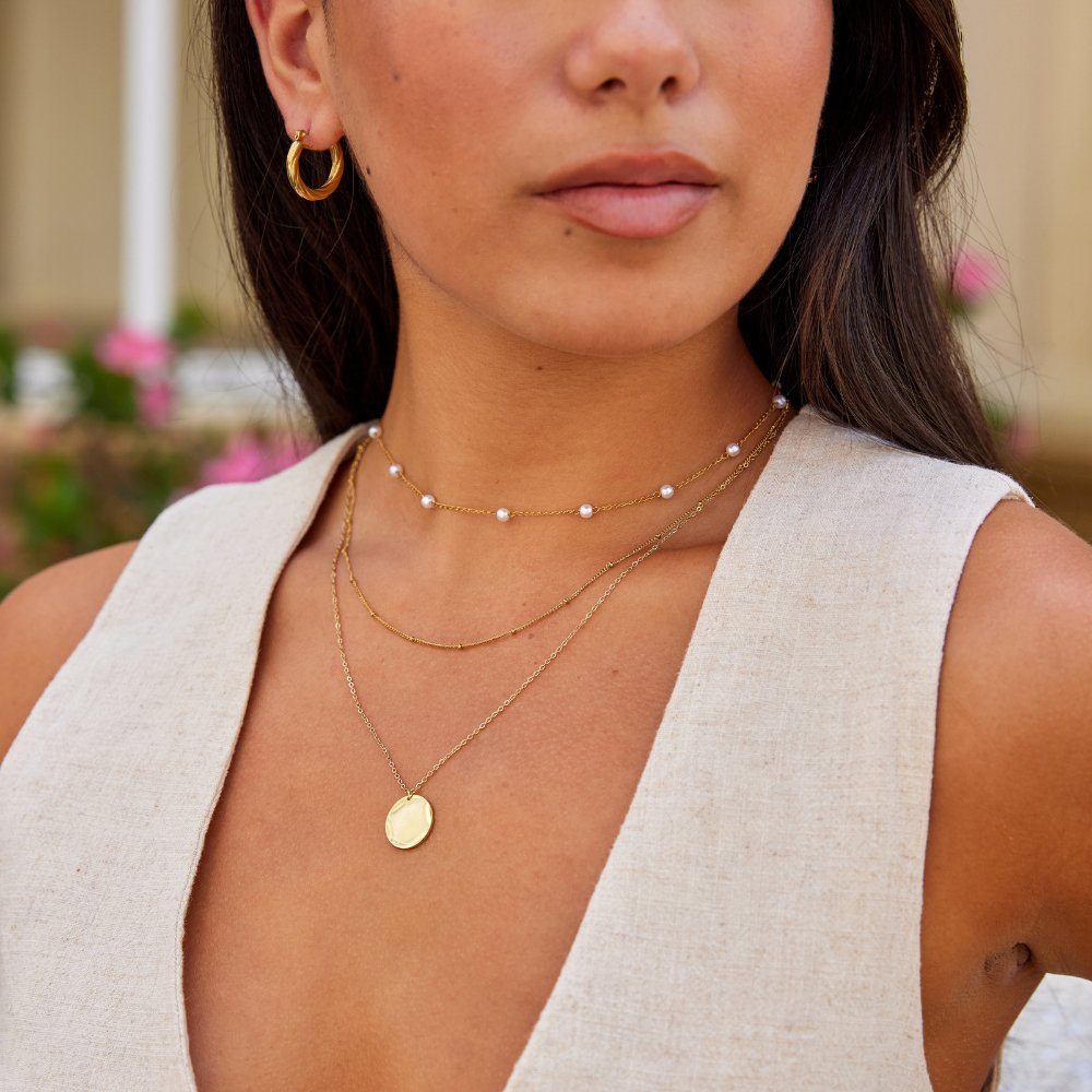 Colar de Moeda Dourada