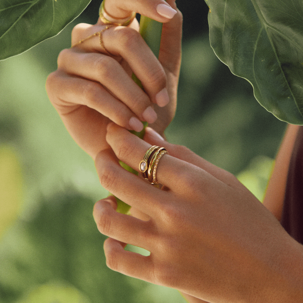 Anel Pérola Grossa Ouro 18K