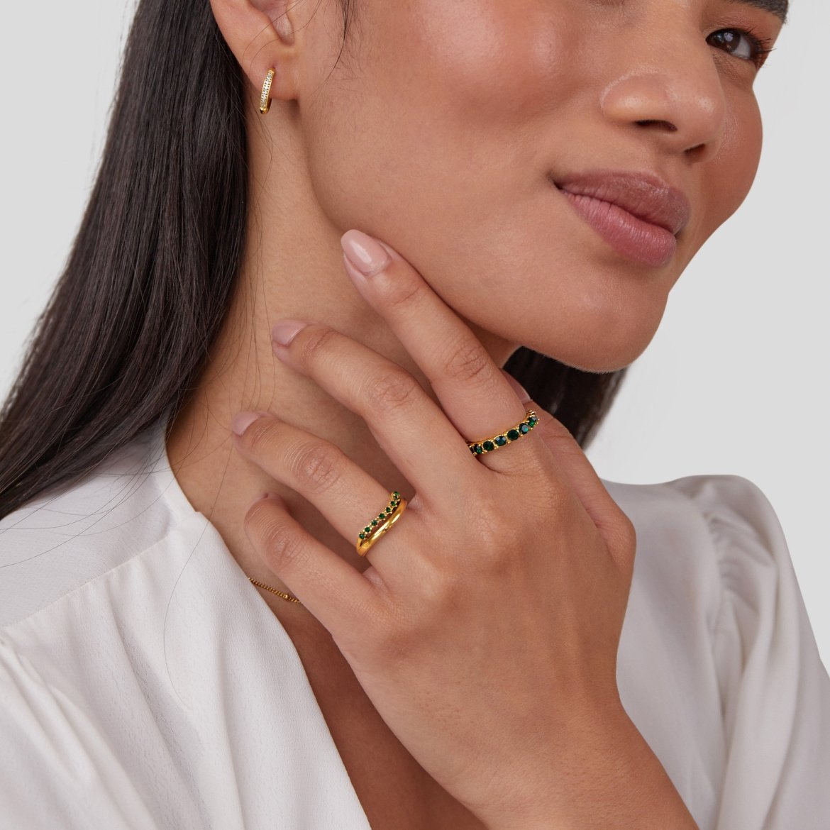 Anel Marissa Verde Esmeralda em Camadas