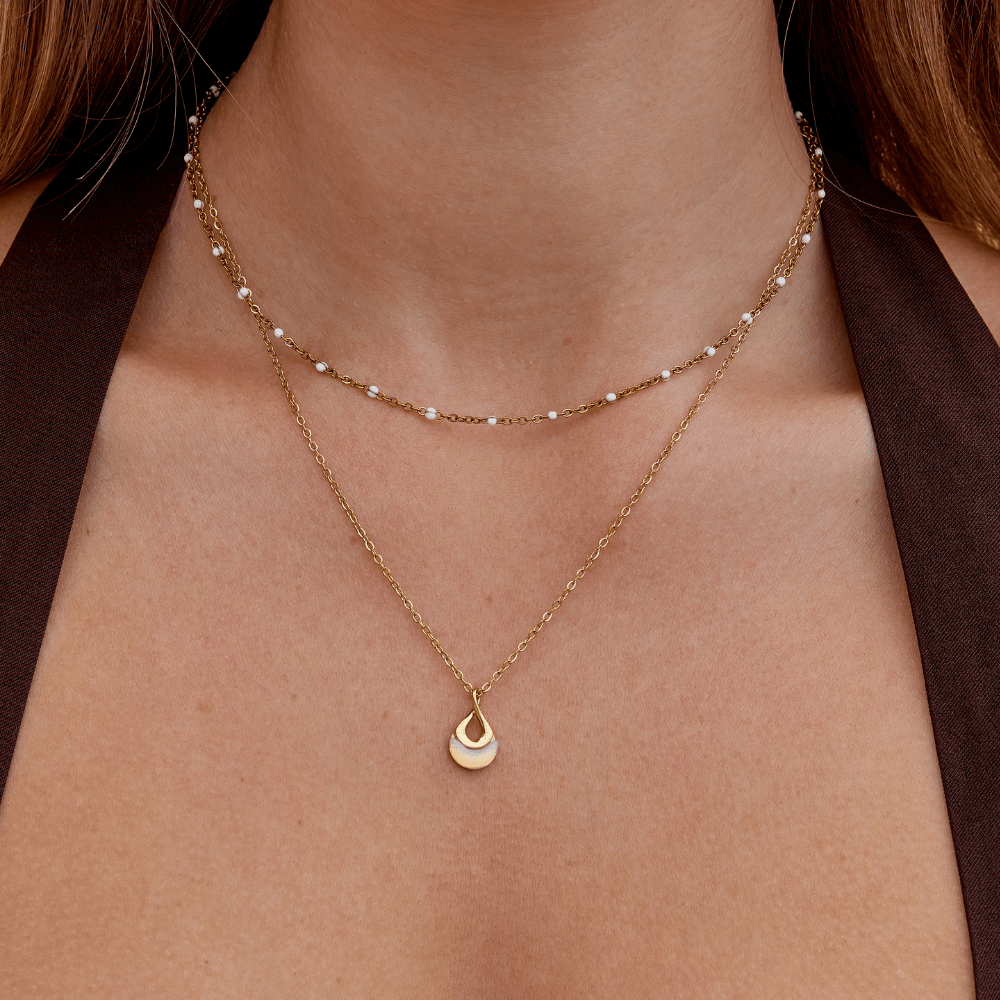 Colar Pingente Pedra Branca Tiffany