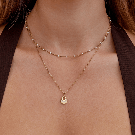 Colar Pingente Pedra Branca Tiffany